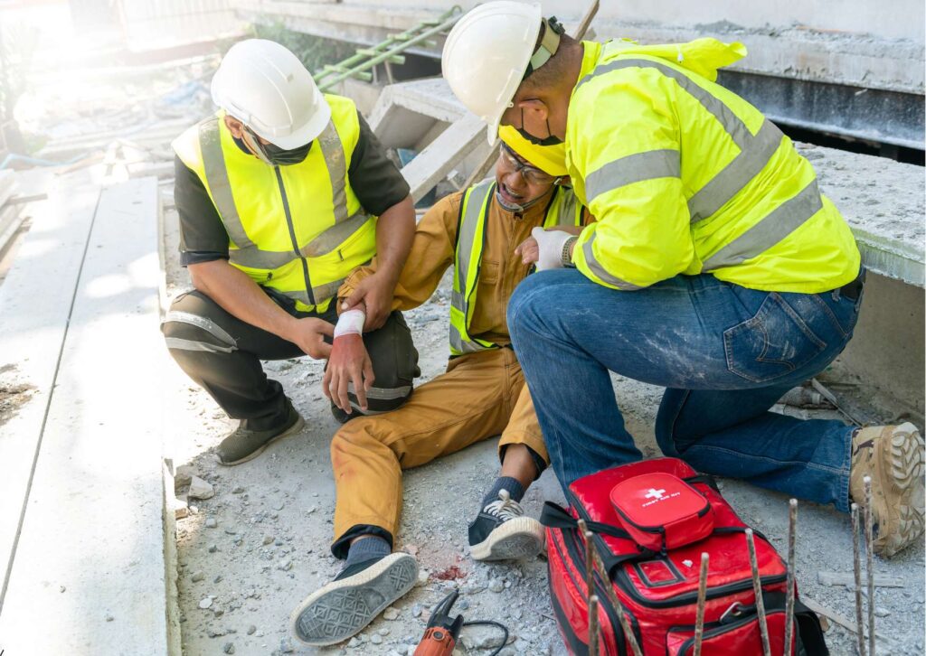 Advanced Emergency First Aid at Work