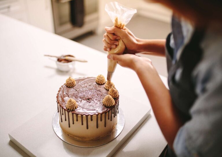 Cake Baking Mastery Course