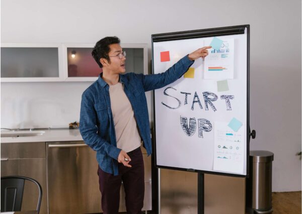Elevator Pitch Excellence: Crafting a Power-Packed Presentation